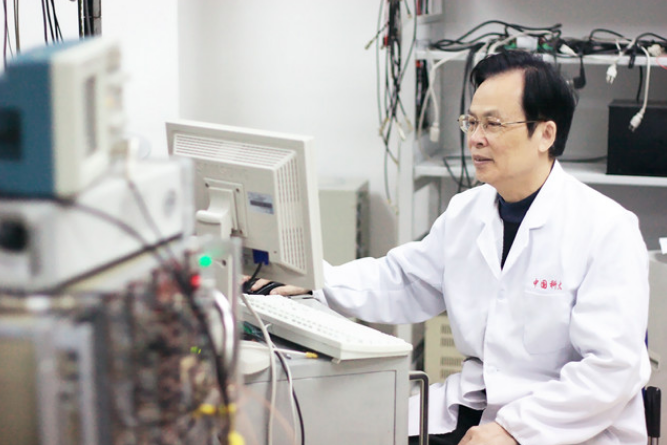  为了发展中国这项技术 他给钱学森写信了